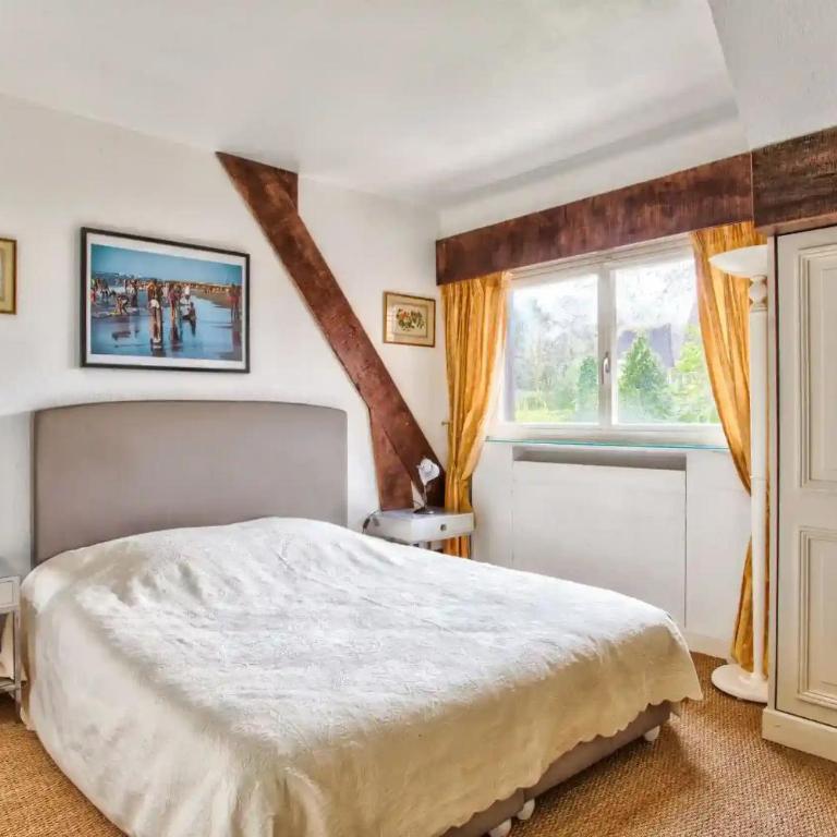 Magnifique demeure Moulin Saint-Laurent Deauville avec piscine & sauna 12 pers - Villa avec Piscine Privée - 20
