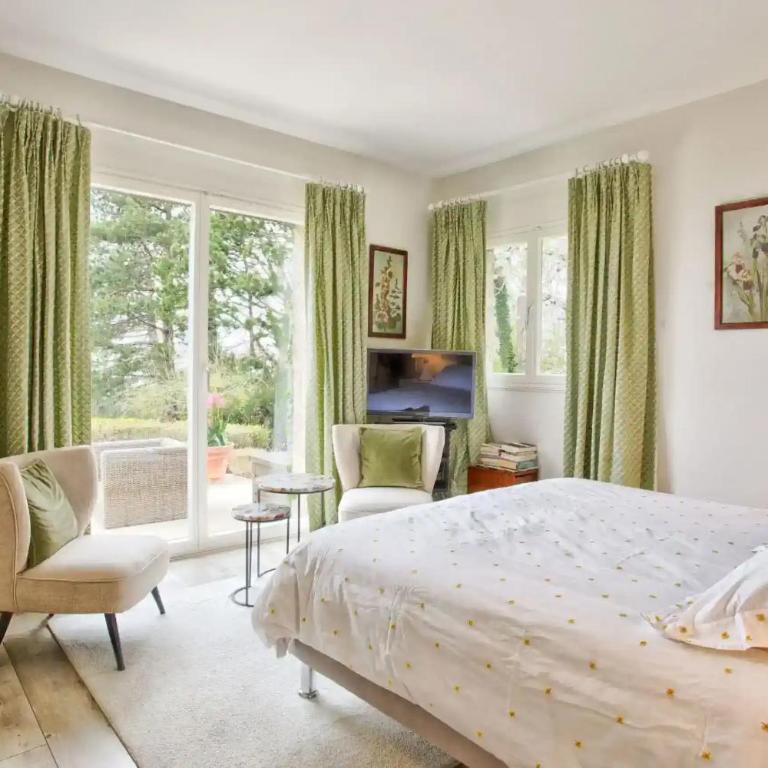Magnifique demeure Moulin Saint-Laurent Deauville avec piscine & sauna 12 pers - Villa avec Piscine Privée - 21