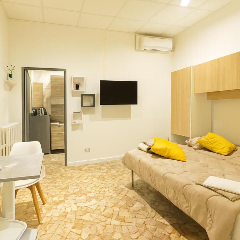 Fiera Village Rooms - Camera Matrimoniale con Bagno Privato - 5