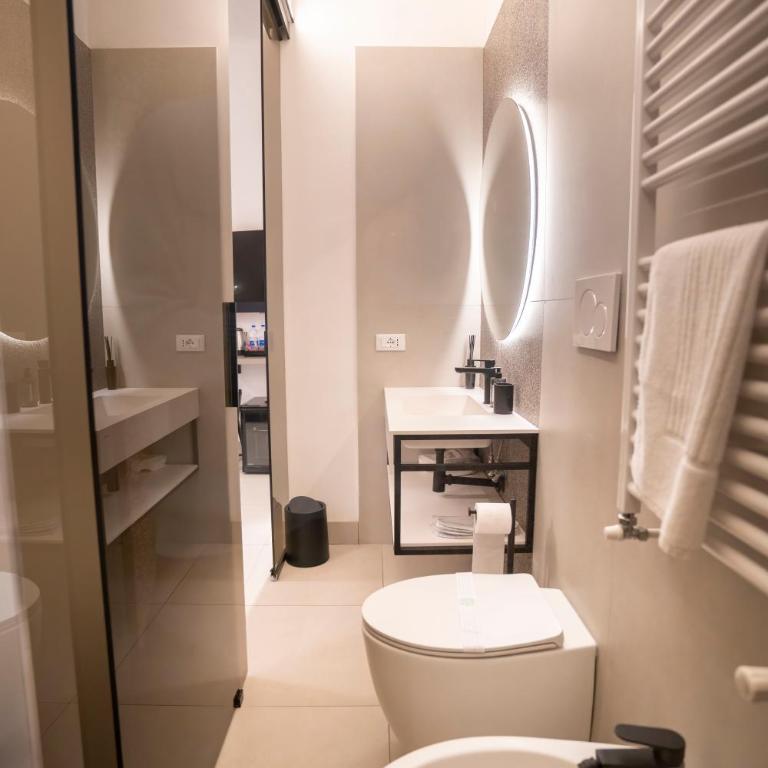 Cicerone's Luxury Suites - Camera Matrimoniale Deluxe - 5