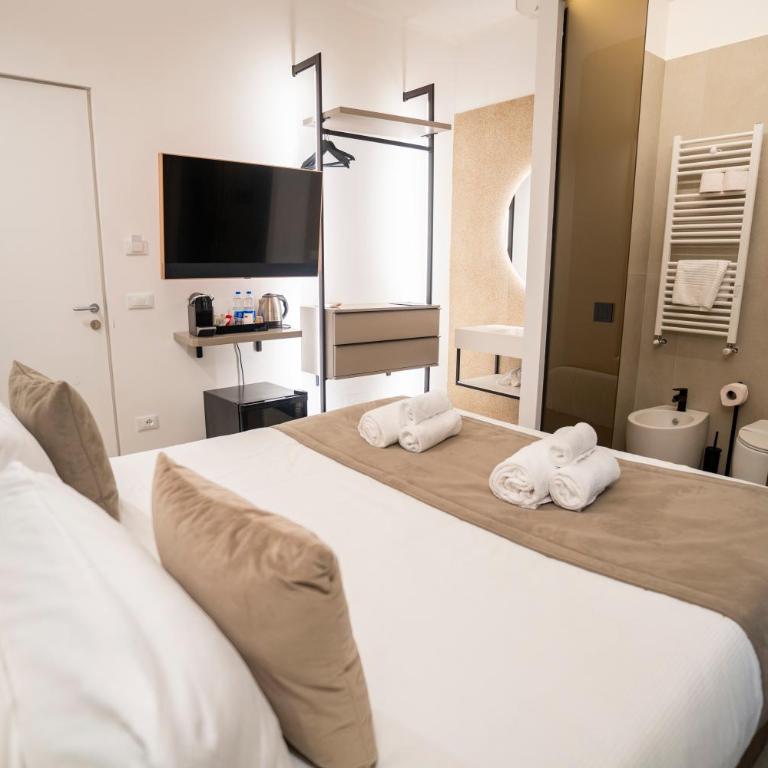 Cicerone's Luxury Suites - Camera Matrimoniale Superior - 3