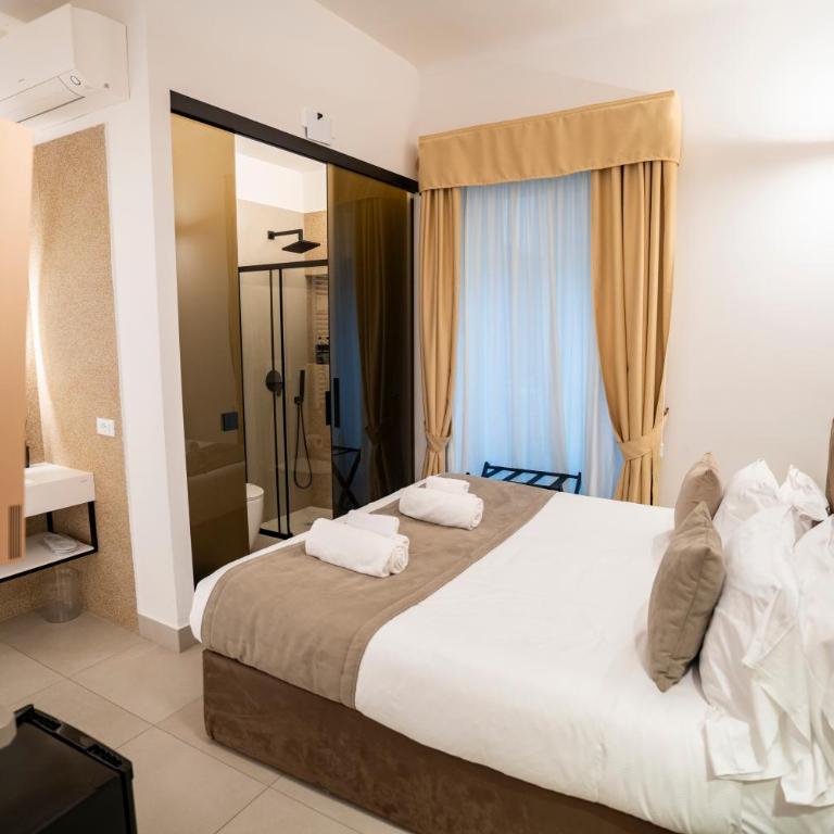 Cicerone's Luxury Suites - Camera Matrimoniale Superior - 7