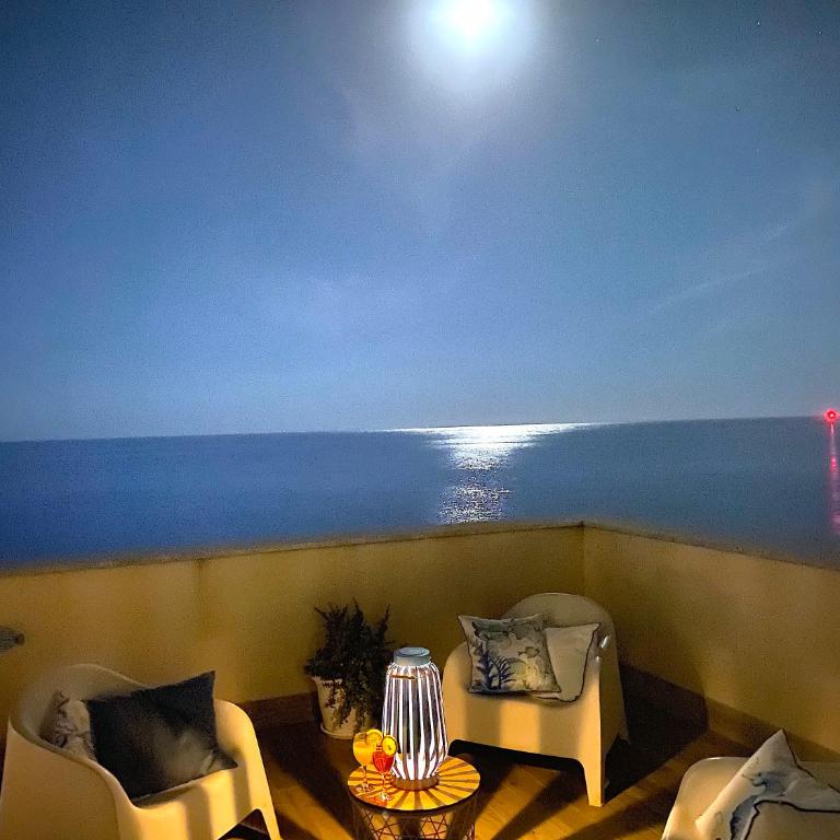 Fronte Mare a Pozzallo in Sicilia - Terrazza delle Sirene - Apartment mit Meerblick - 3