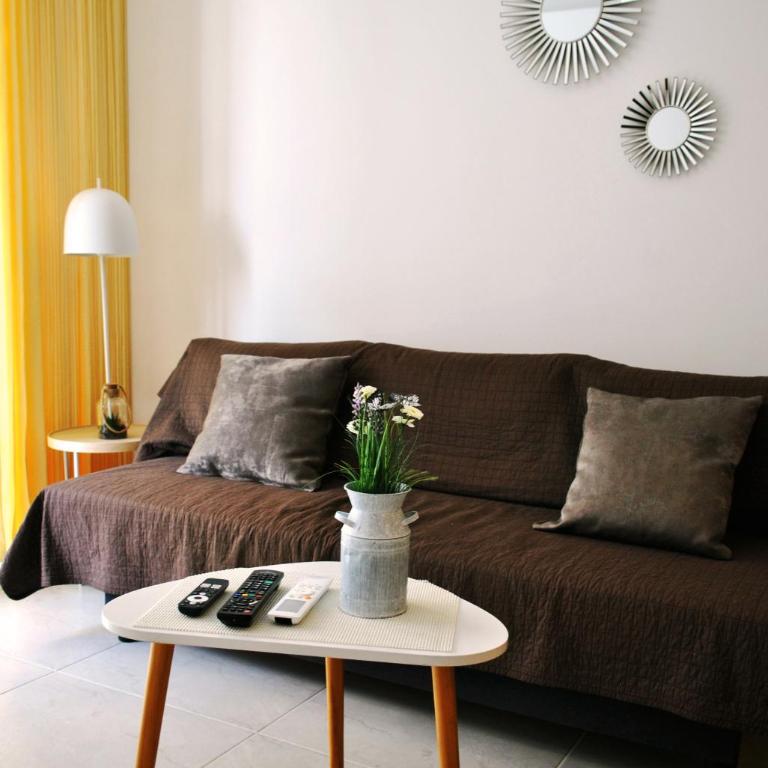 Apartasuite Salinas beach - One-Bedroom Apartment - 9