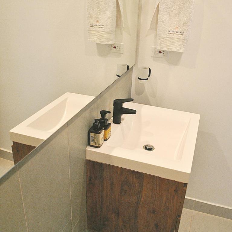 Apartasuite Salinas beach - One-Bedroom Apartment - 21