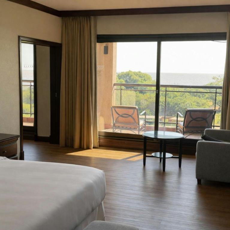 Sheraton Colonia Golf & Spa Resort - Suite, 1 King, River view, Balcony - 5