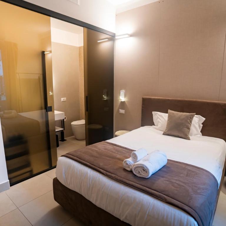 Cicerone's Luxury Suites - Camera Singola con Bagno - 2