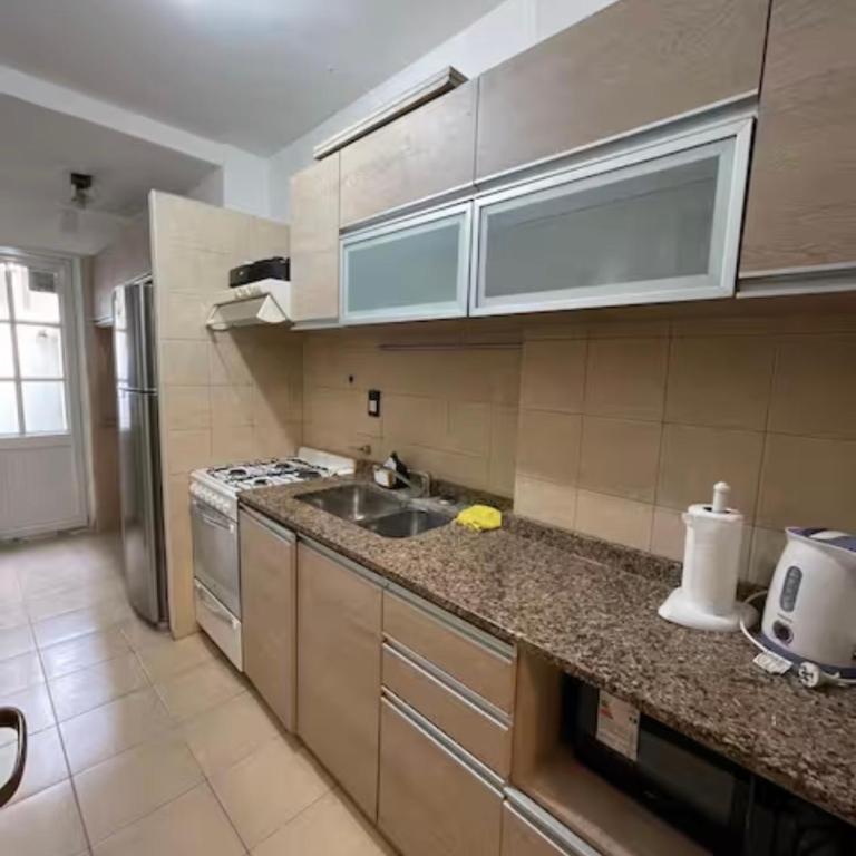 Jacqui House - Room #1585104501 - 6