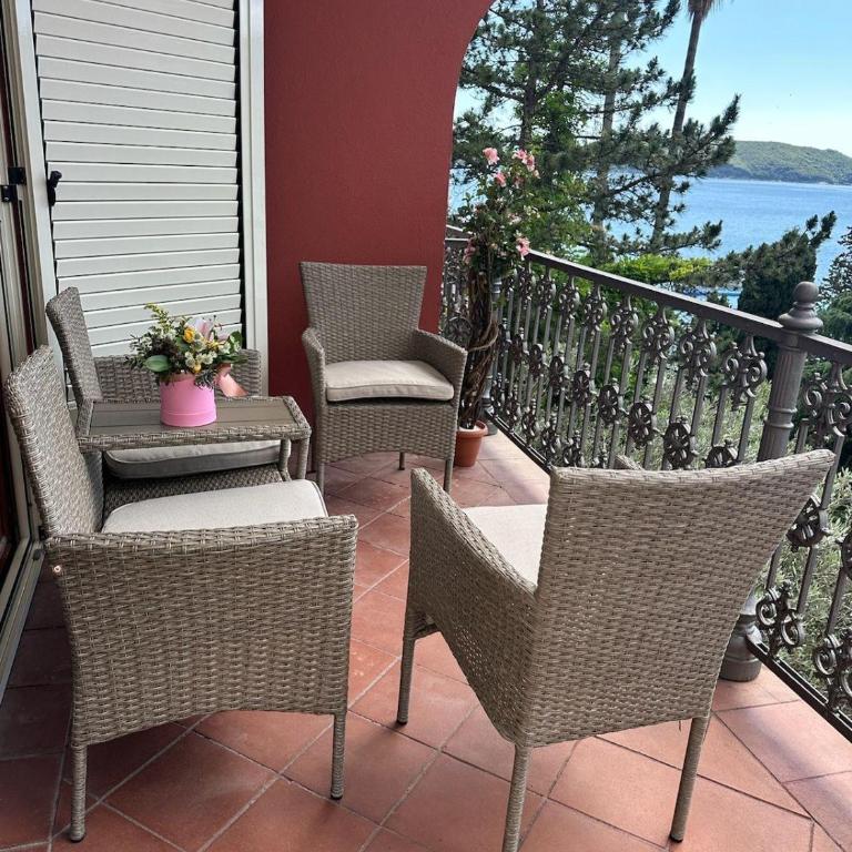 Meridian Hotel - Apartman s 3 Spavaće Sobe, Terasom i Pogledom na More - 9