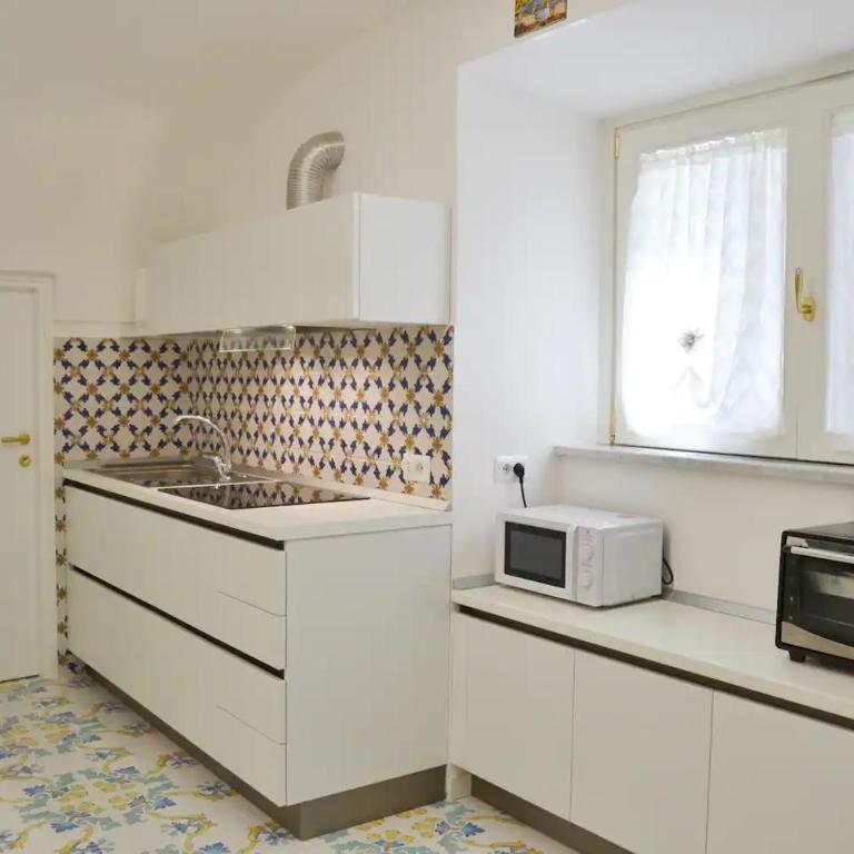 Casa Bianca Amalfi New Central Apt - Appartamento con 1 Camera da Letto - 6
