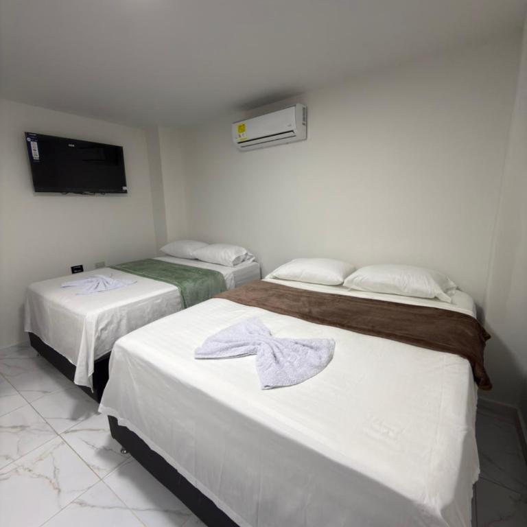 Hotel Bello Horizonte - Family Room - 9