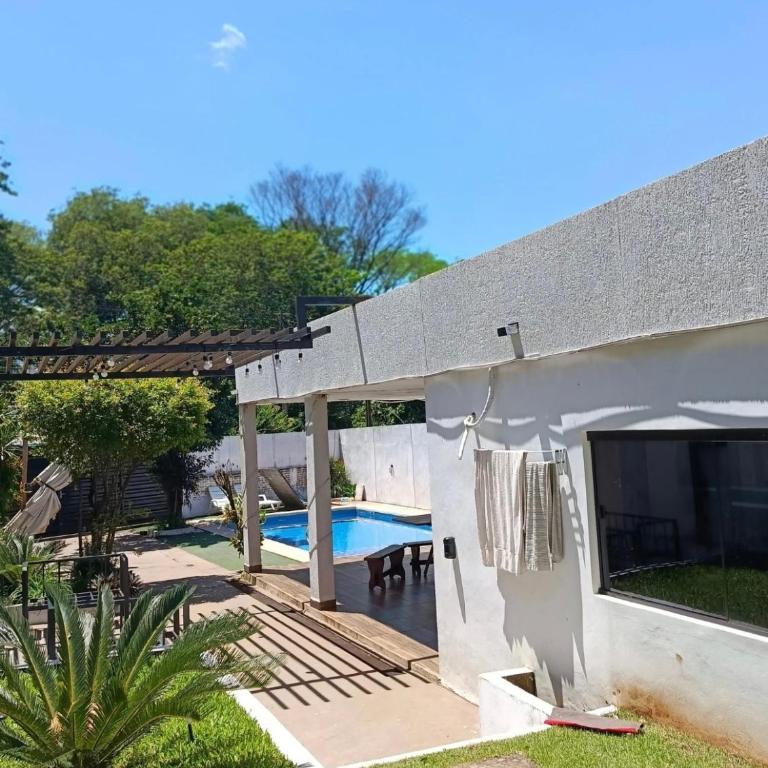 Descanso - Three-Bedroom House - 4