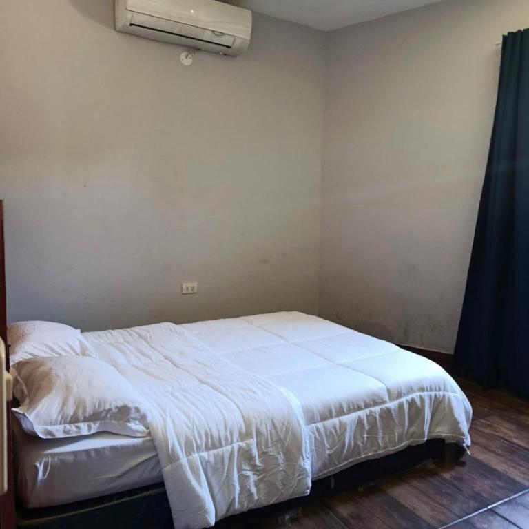 Descanso - Three-Bedroom House - 7