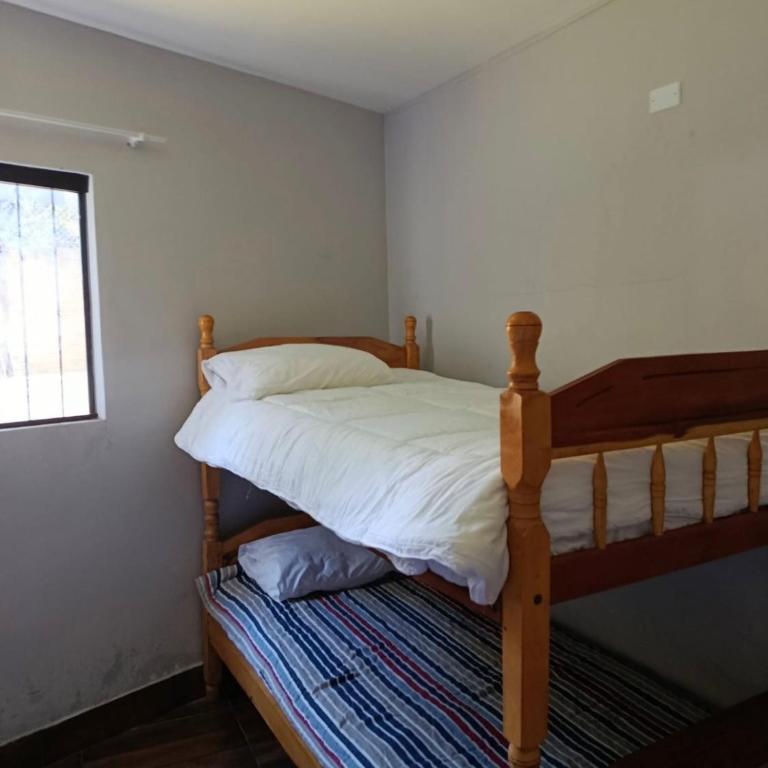 Descanso - Three-Bedroom House - 9