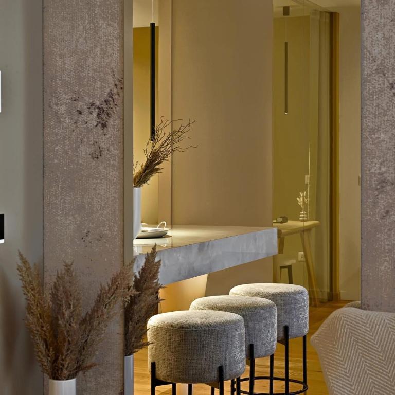 EMA Avenija - free parking - Deluks Apartman sa 2 Spavaće Sobe i Balkonom - 25