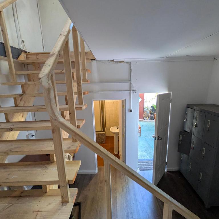 Hostel INK - Duerme Como En Casa - Single Bed in 6-Bed Dormitory Room - 1
