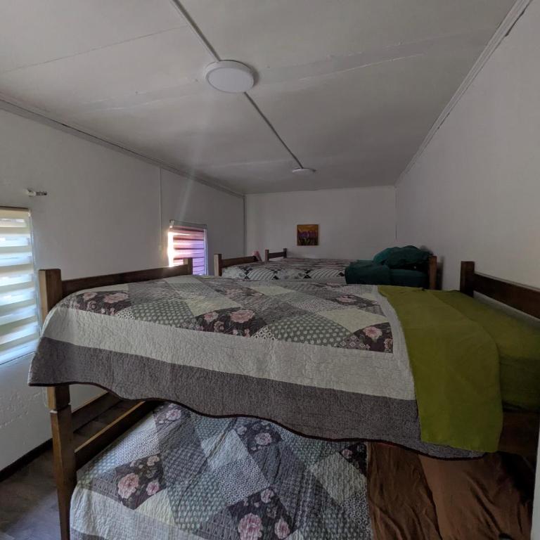 Hostel INK - Duerme Como En Casa - Single Bed in 6-Bed Dormitory Room - 3