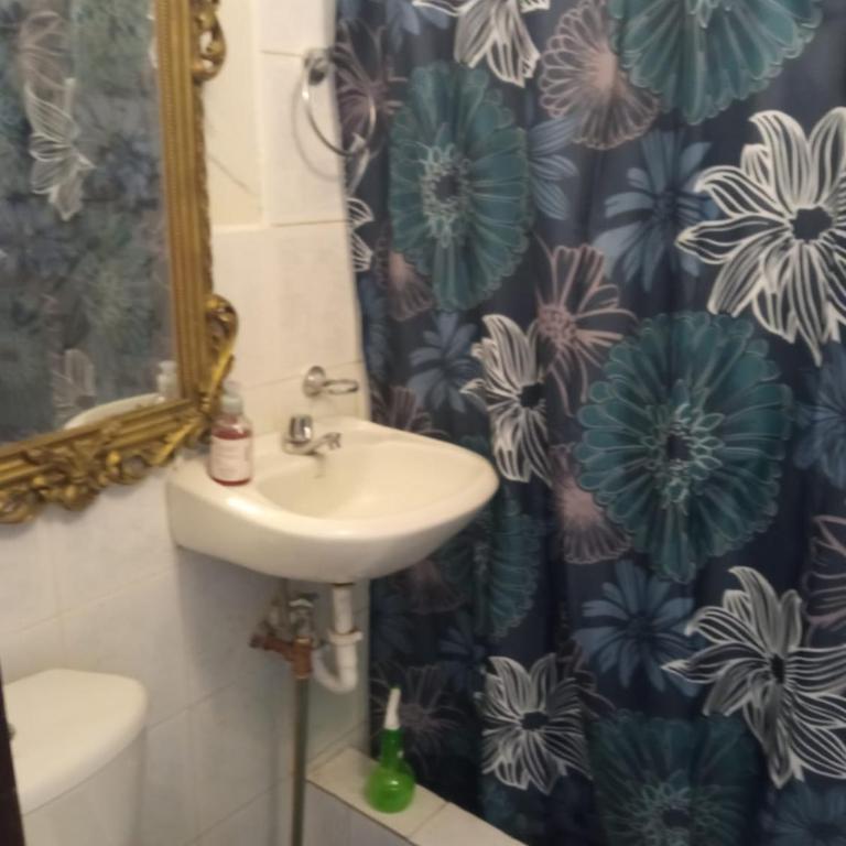 SUITE CUMBAYA Junto Reservorio - One-Bedroom Apartment - 5