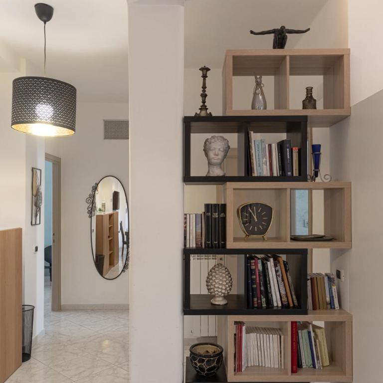 Vatican Walls Apartment - Two-Bedroom Apartment - 38