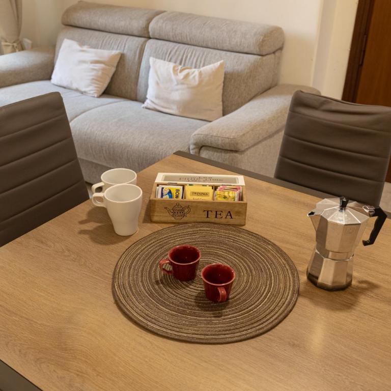 Vatican Walls Apartment - Two-Bedroom Apartment - 37