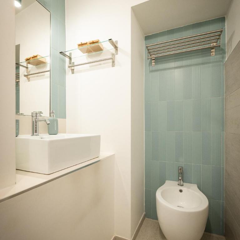 Carma - Suite Storica in Piazza Vittorio Centro - Appartamento con 1 Camera da Letto - 23