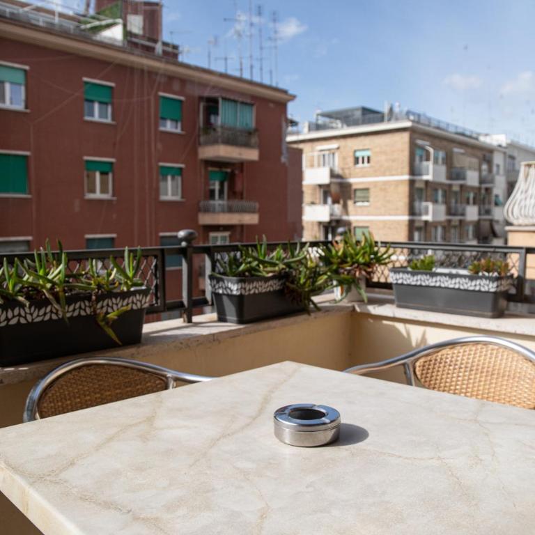 Vatican Walls Apartment - Two-Bedroom Apartment - 48