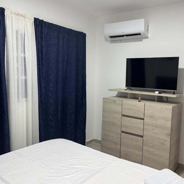 Apartamentos el mochilero frente a la playa piso 1 apto 1 - One-Bedroom Apartment - 4