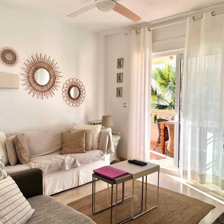 Private Solarium - Golf and Pool View - Las Ramblas 830 - Apartamento de 2 dormitorios - 13