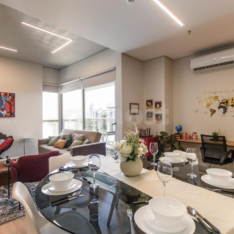 Petra Tower Luxury 2 BR Apt w Resto, Pool & Gym - Apartment - 10