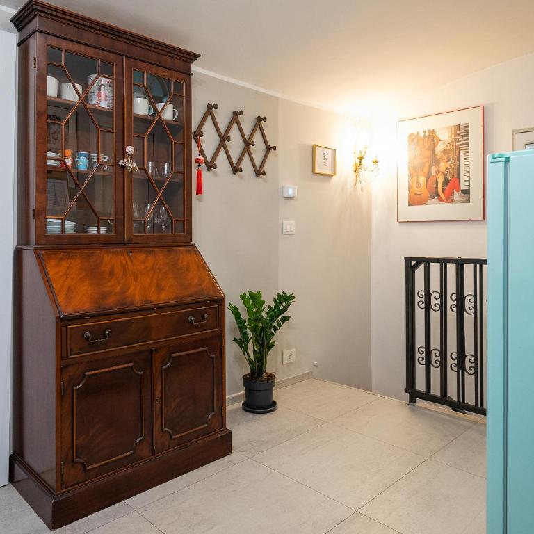 Carma - Suite Storica in Piazza Vittorio Centro - Appartamento con 1 Camera da Letto - 4