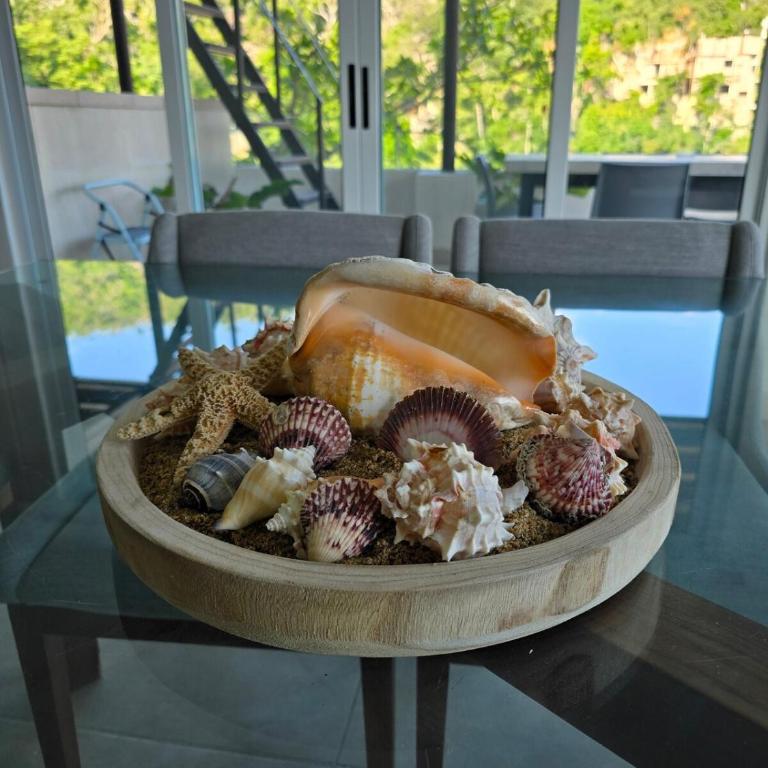 Penthouse with Beautiful View, Jacuzzi and Daily Cleaning - Apartamento - 2