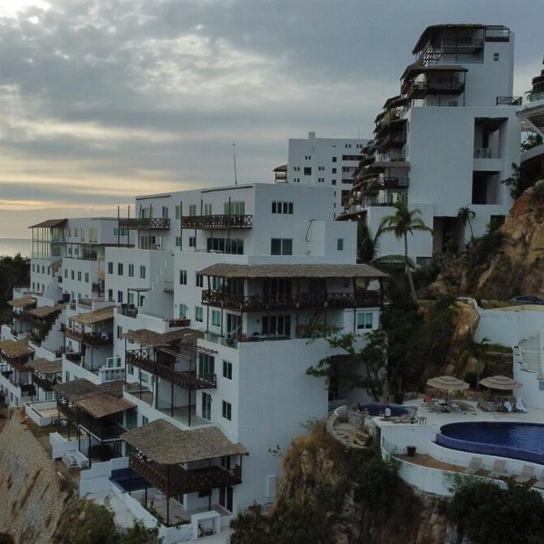 Penthouse with Beautiful View, Jacuzzi and Daily Cleaning - Apartamento - 7