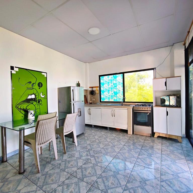 Nice apartment with ocean views - Room #1585281901 - 7