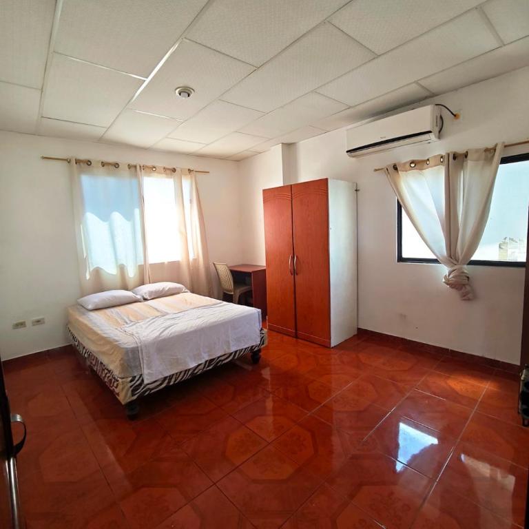 Nice apartment with ocean views - Room #1585281901 - 8