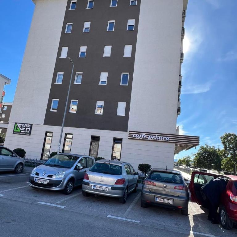 Royal Stay Podgorica - Princess Apartment - One-Bedroom Apartment - 14