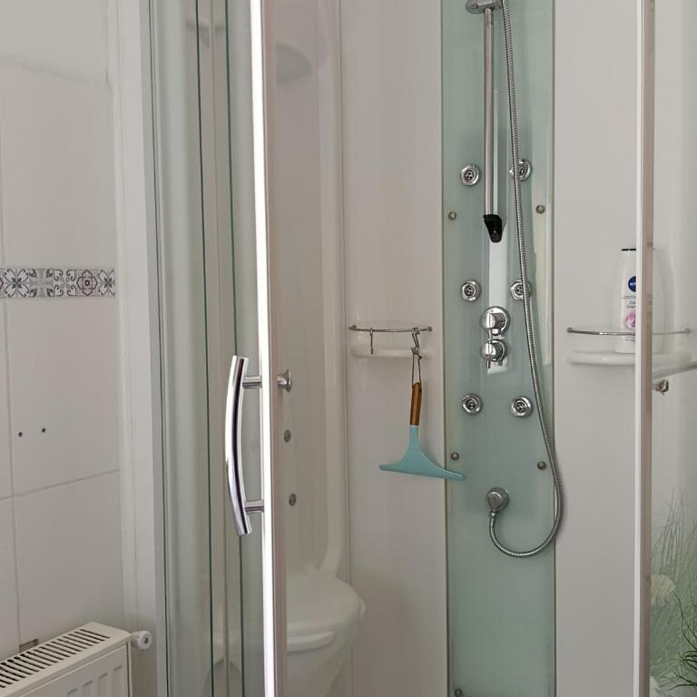 T3, 2 chambres 60m2 piscine, tennis vue sur lac - Appartement 2 Chambres - 8