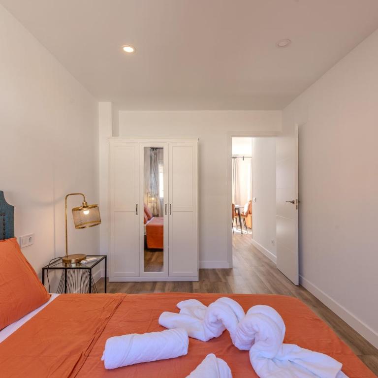 Bright and Fantastic 1H - Madrid Rio Apartment D - One-Bedroom Apartment - 15