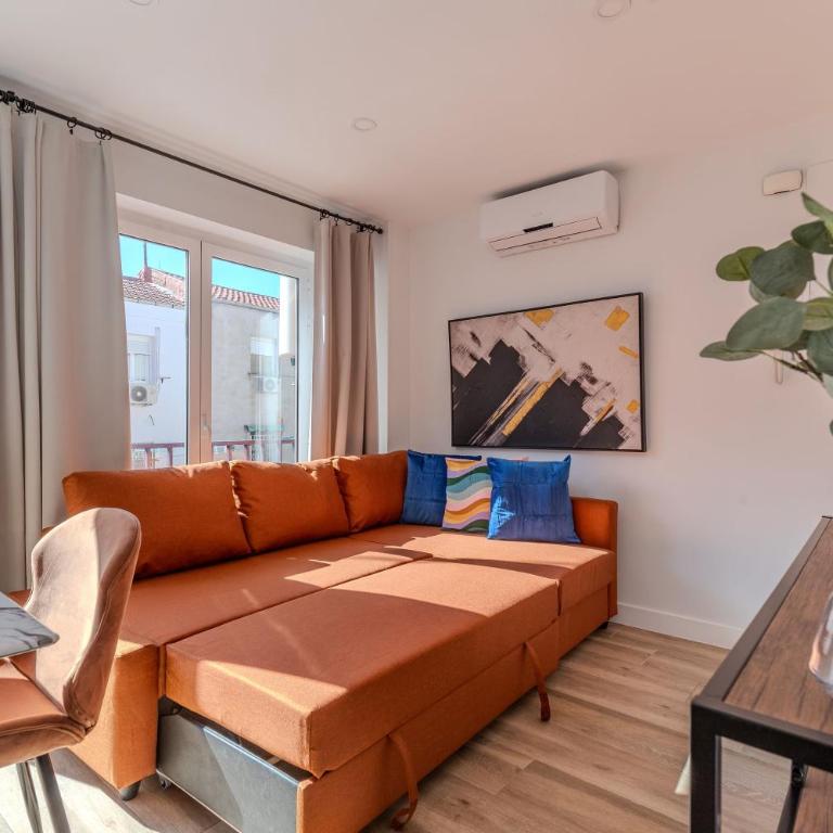 Bright and Fantastic 1H - Madrid Rio Apartment D - One-Bedroom Apartment - 3