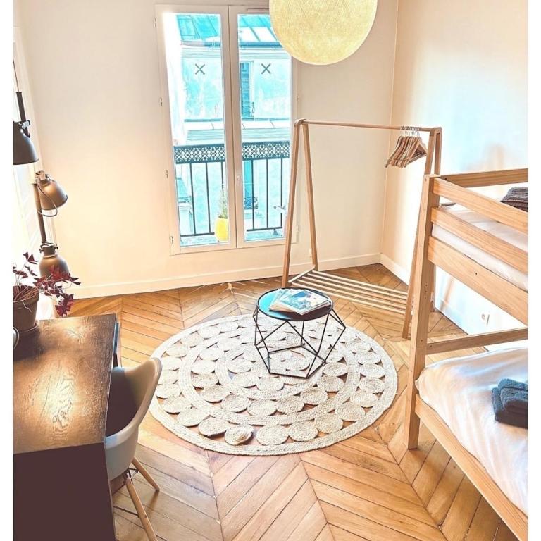 Quiet and Bright - Balcony with Montmartre View - Appartement 2 Chambres - 11