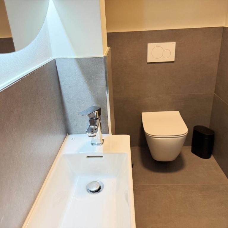 I Cangurotti Aosta - Three-Bedroom Apartment with Mountain View - 18