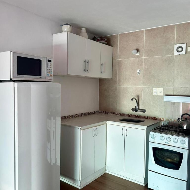 Apto 1 dormitorio en Centro de Colonia - Room #1585298201 - 2