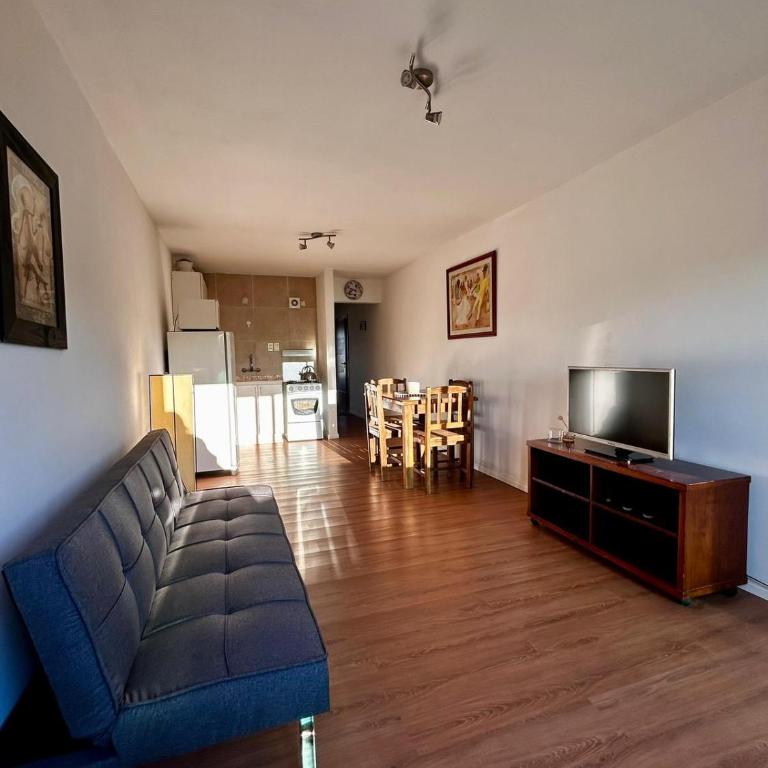 Apto 1 dormitorio en Centro de Colonia - Room #1585298201 - 1