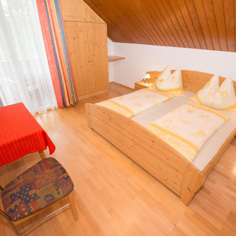 Ferienwohnungen Kolbitsch - Apartment mit 3 Schlafzimmern und Balkon - 6