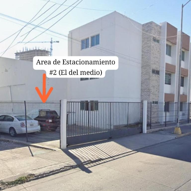Ideal location! Apartment 2 blocks from the Malecón - Two-Bedroom Apartment - 20