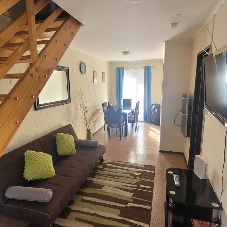 Acogedora Casa en Talca sector bicentenario 3 dormitorios 7 personas - Vacation Home - 5