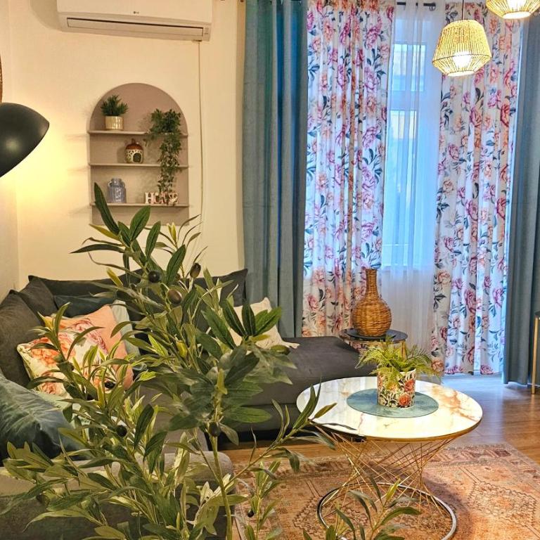 Apartment Merlin Mostar - Two-Bedroom Apartment with Balcony - 12