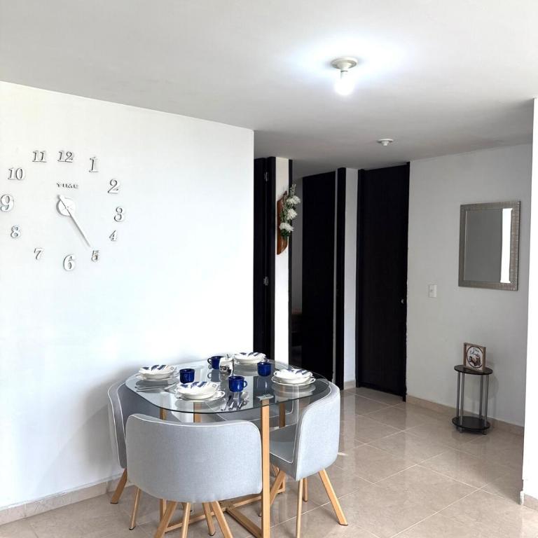 Hermoso Apartamento de 3 habitaciones, vista a la coordillera y parqueadero - Apartamento de 3 dormitorios - 7