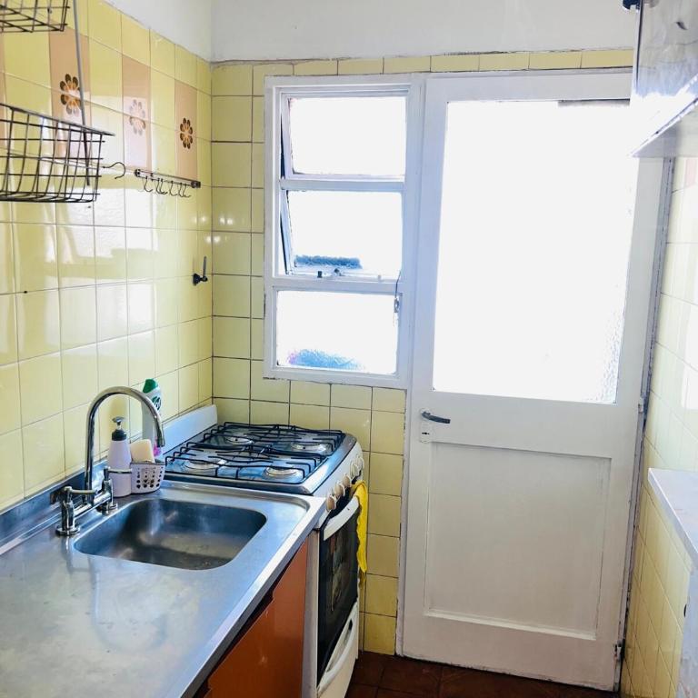 DEP 2 AMBIENTES CERCA AL Congreso - Two-Bedroom Apartment - 24