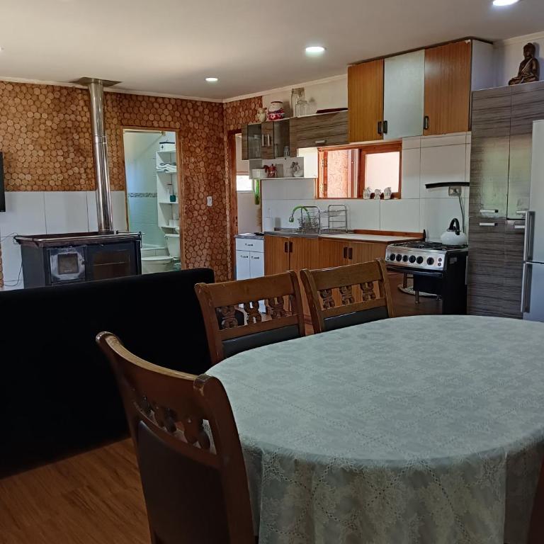 Casa al sur de chile - Three-Bedroom House - 10
