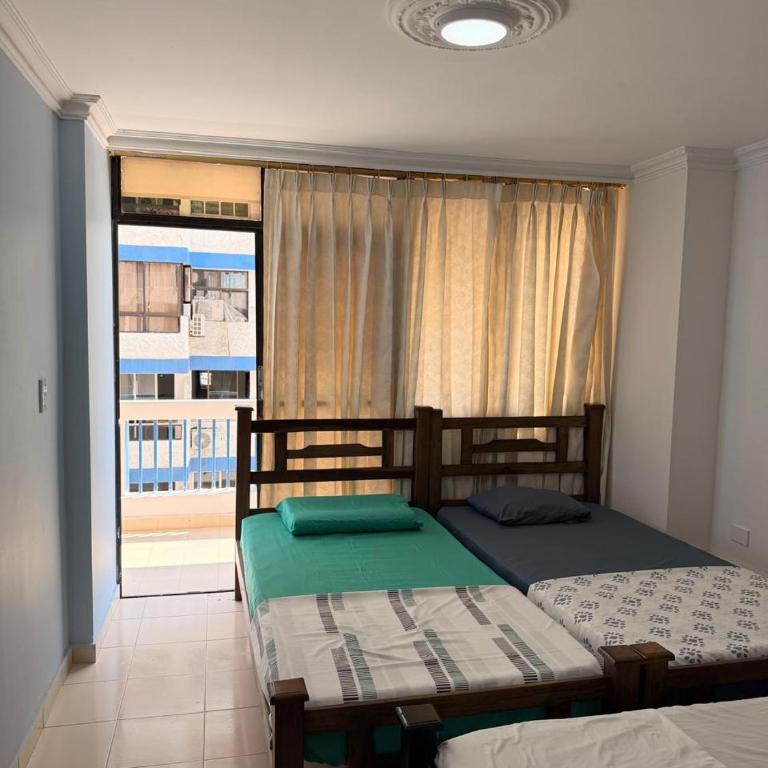 Apartamento Rodadero Con Vista al Mar Edificio Karey 404 - Three-Bedroom Apartment - 7